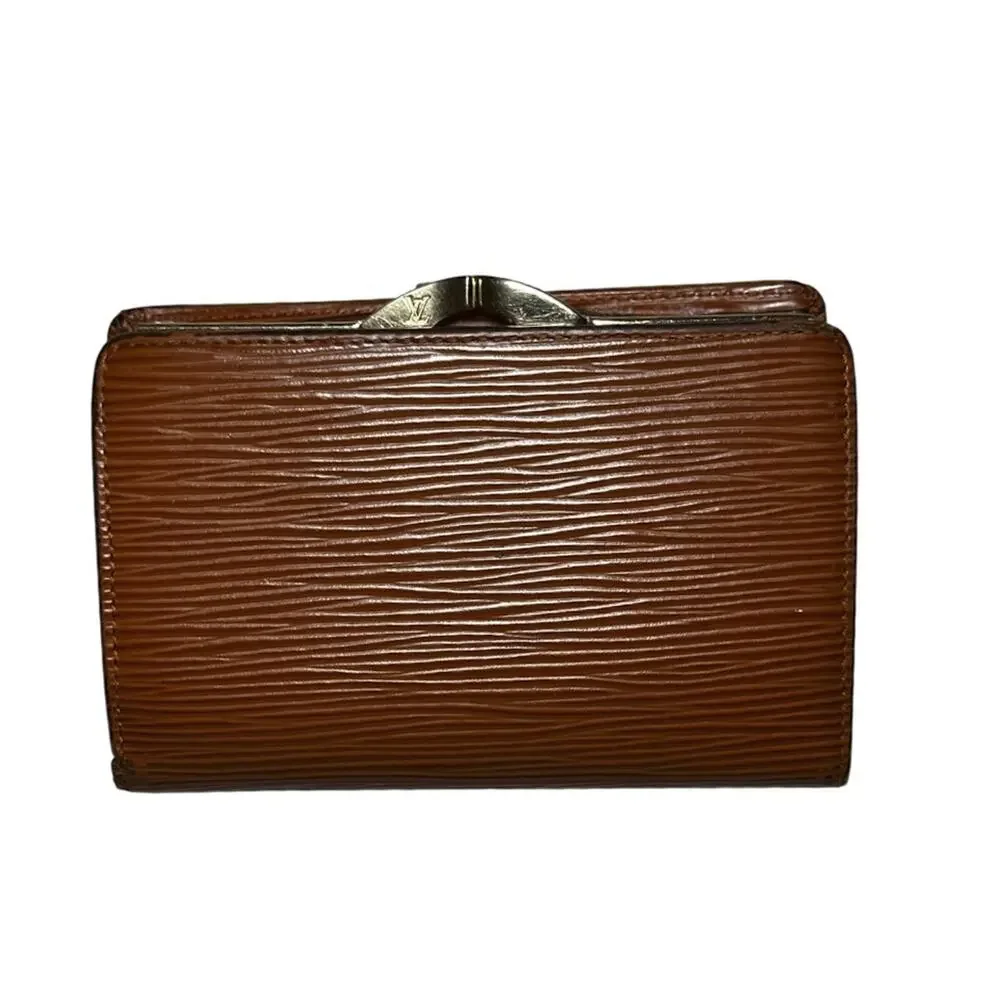 Louis Vuitton Vintage Brown Epi Leather Kisslock Bifold Compact Wallet LV